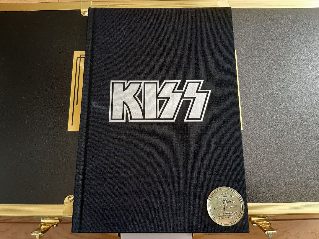 KISS キッス Gene Simmons ジーンシモンズ 直筆サイン