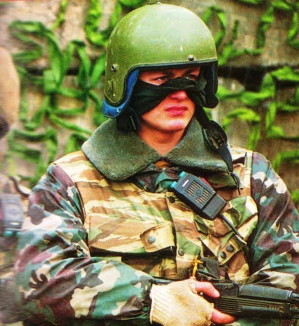 ロシア軍 内務省 MVD 警察部隊 通信機器 ТРАНСПОРТ 実物 機能なし