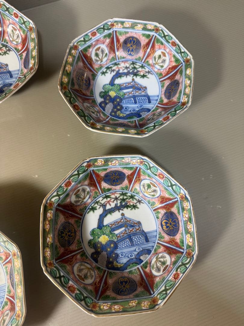 2418大明萬暦年製銘　伊万里 金襴手 菊に龍　岩に欄干図 八角皿　5客　時代物