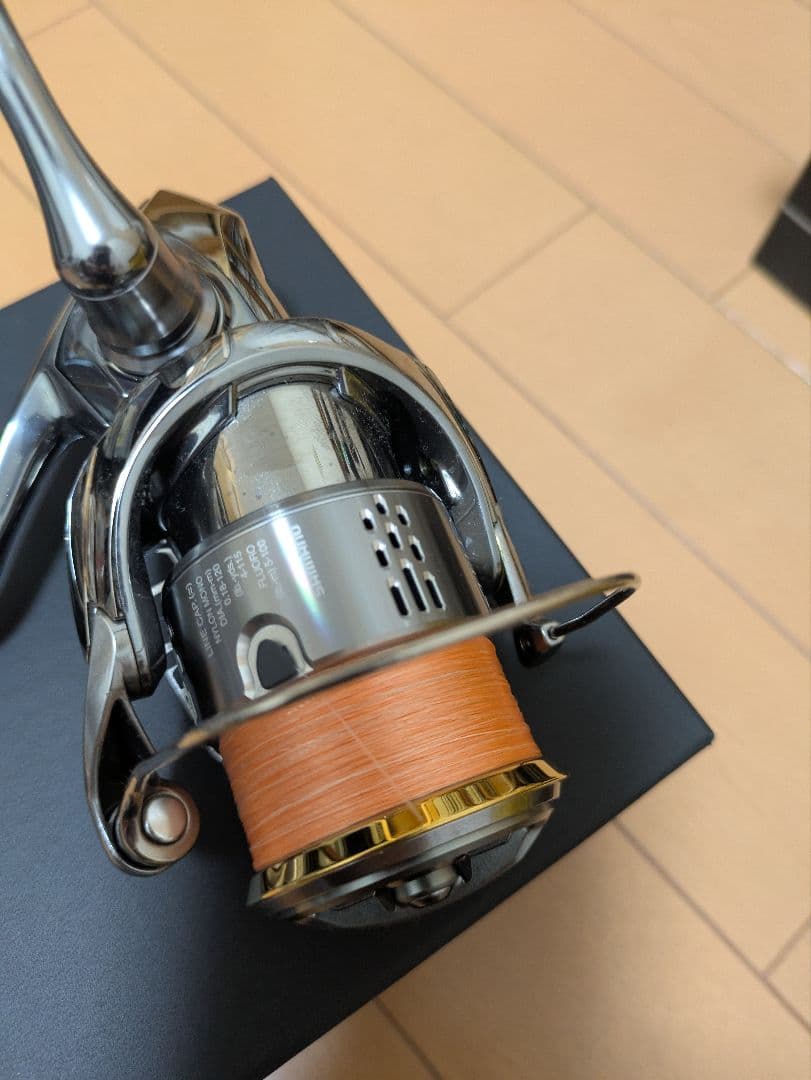 今月で出品取り消しシマノステラ2500SHG