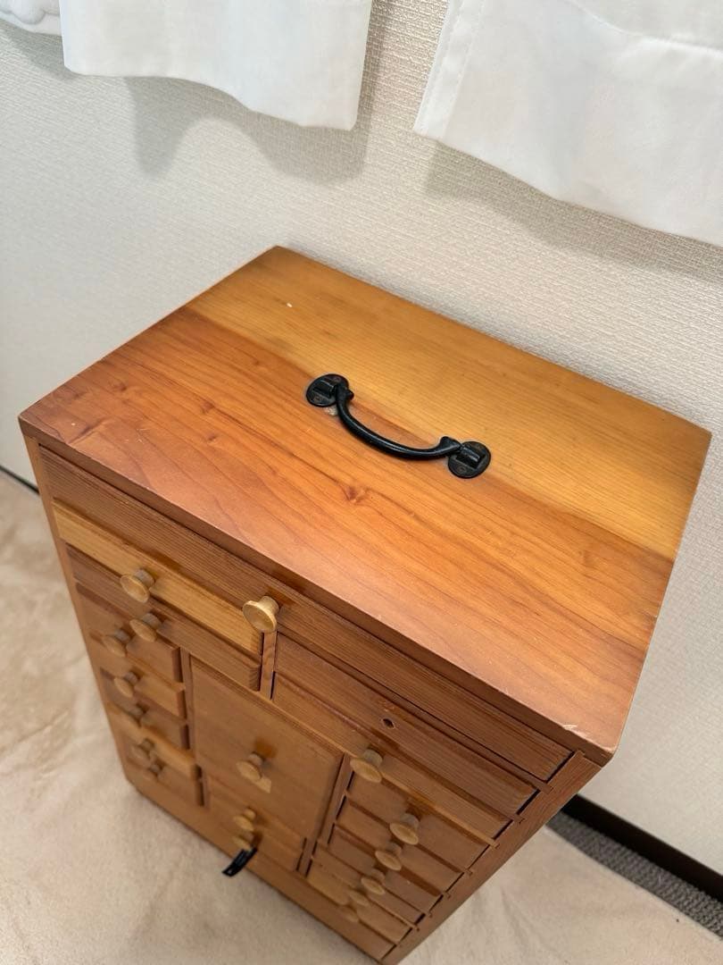 昭和レトロ 木製薬箱 ミニチェスト 箪笥 引き出し収納 19引き出し 9段