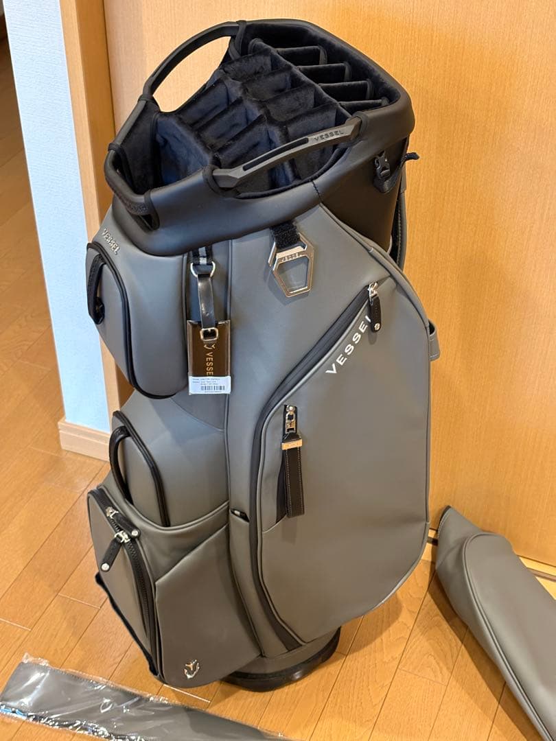 【新品日本未発売】2025 VESSEL Lux Cart II キャディバッグ