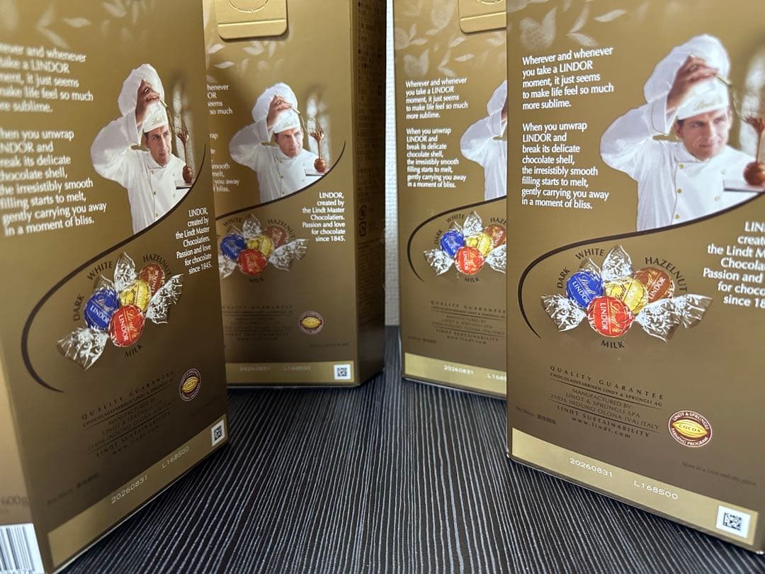 リンツ　リンドール　ゴールドアソート600g×4