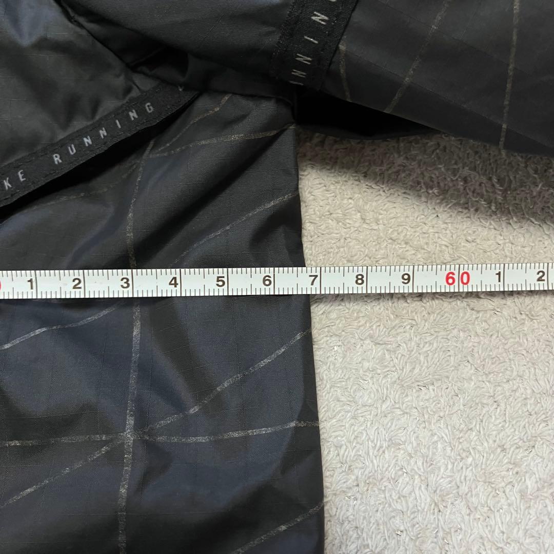 Nike Running Divisionウィンドブレーカーナイロンジャケット