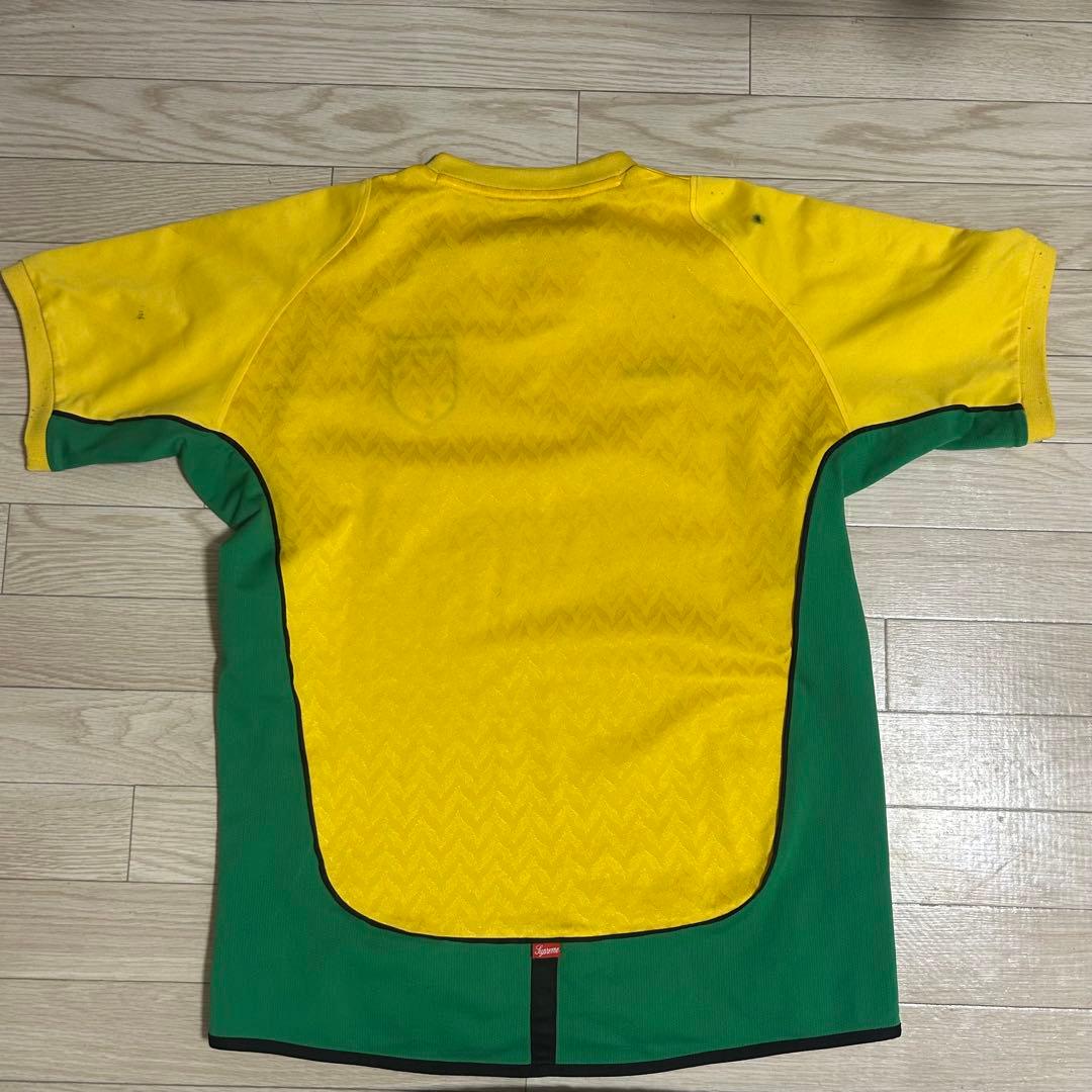 Supreme. Umbriaコラボ、ゲームT