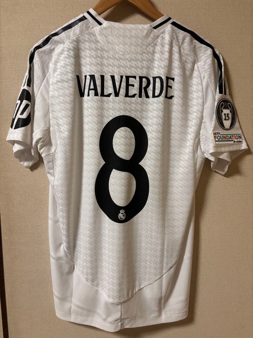 24-25 レアルマドリード バルベルデ 1st オーセンティックユニフォーム