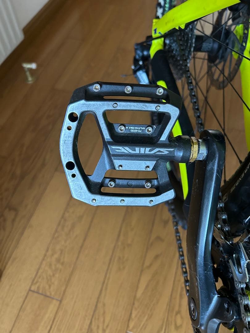 コメンサル　オールマウンテンハードテイル　NEO YELLOW Lサイズ