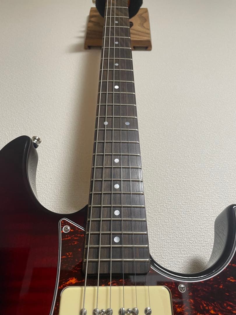 YAMAHA PACIFICA 611VFM DRB