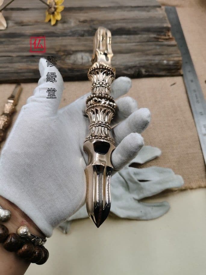 【修縁堂】 真言宗 仏教工芸品 不動明王 研磨 独鈷杵 金剛杵