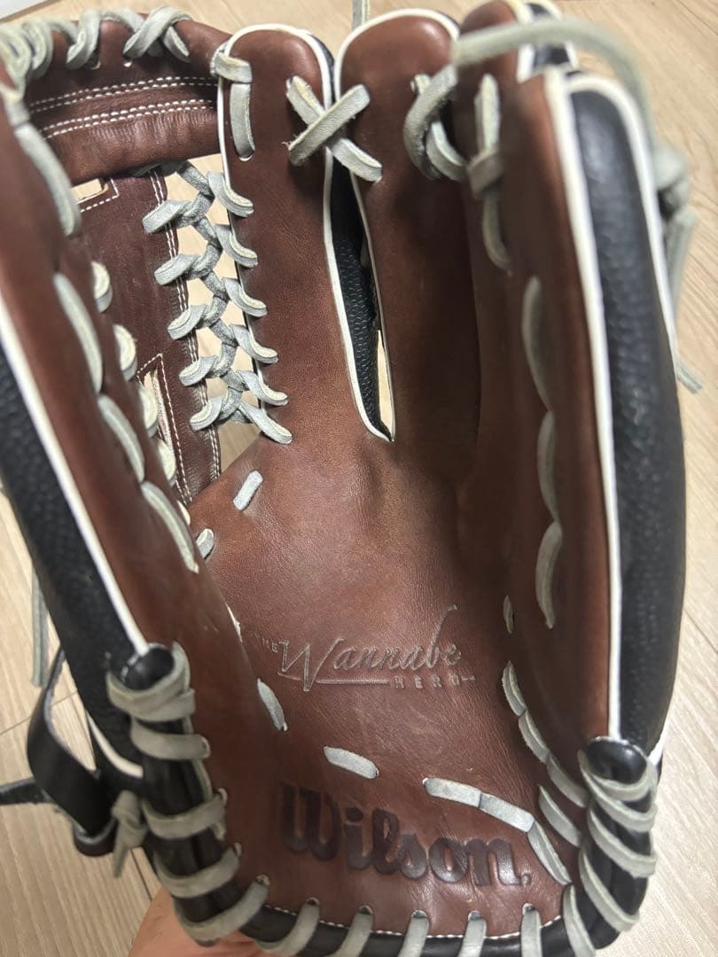 Wilson Wearable 軟式グローブ 黒/茶