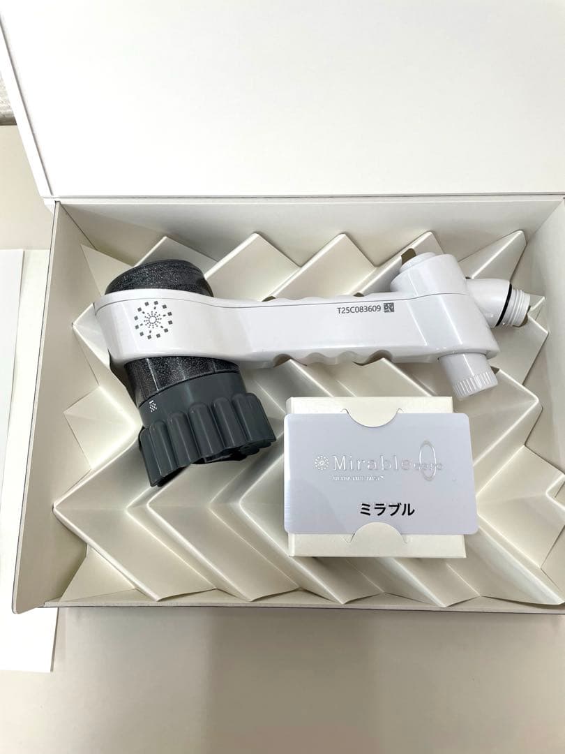Mirable シャワーヘッド 水流調整機能付き