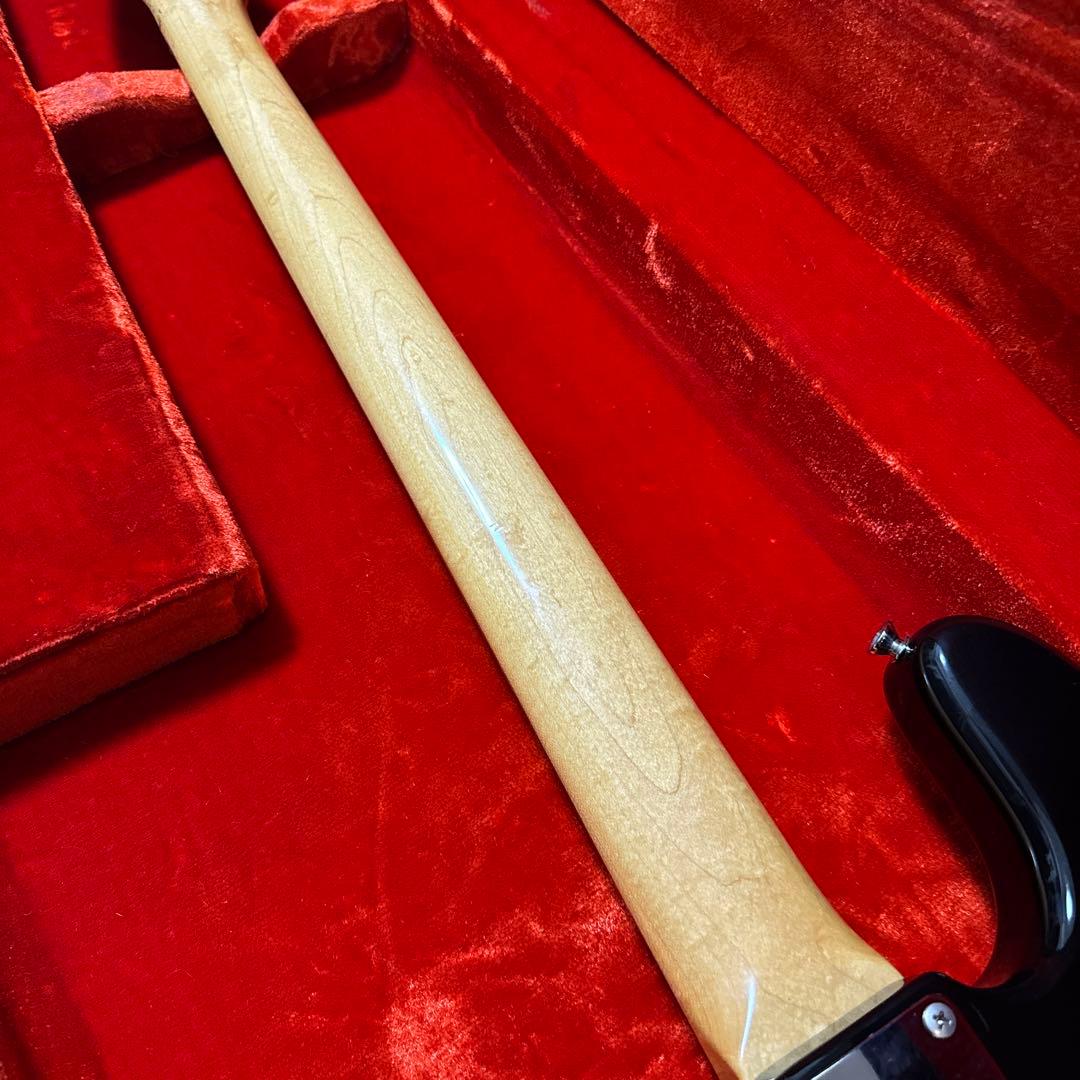 ベース Mushroom precision bass