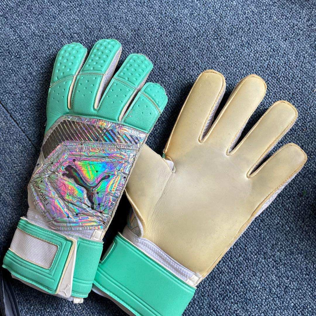 プーマ  キーパーグローブ