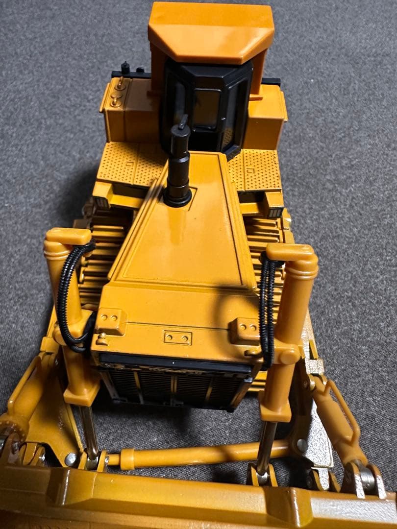 KOMATSU D 475A ブルドーザー　リッパーミニモデル　模型　重機