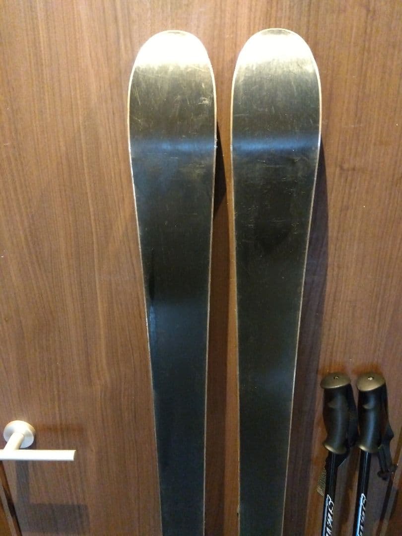 お買い得品‼️KAZAMA/学生・男女兼用/スキーセット/メンテ・WAX済み✔