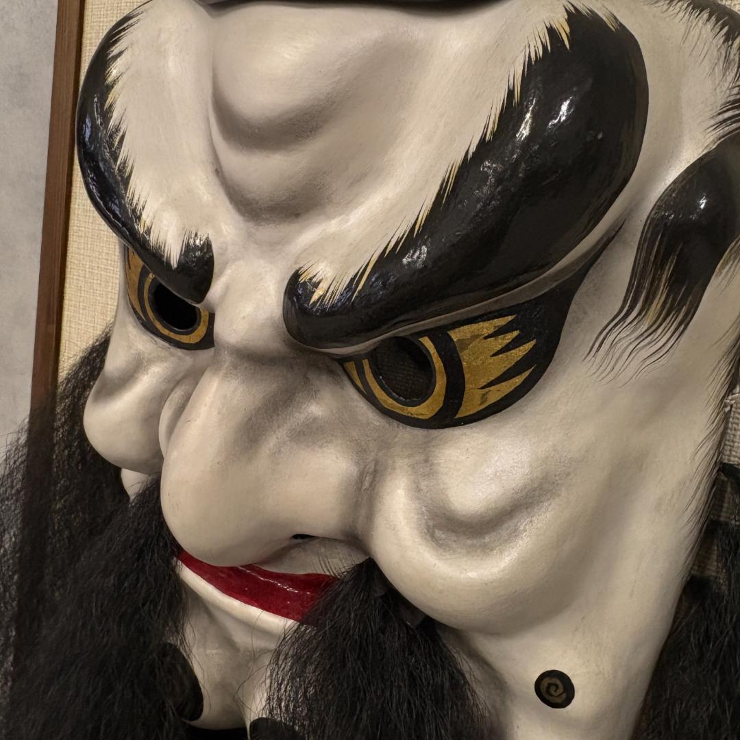 関羽将軍 張り子面 ― 厄除け守護の縁起飾り