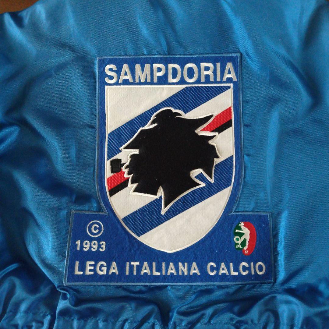 サンプドリア ベンチコート フード付き