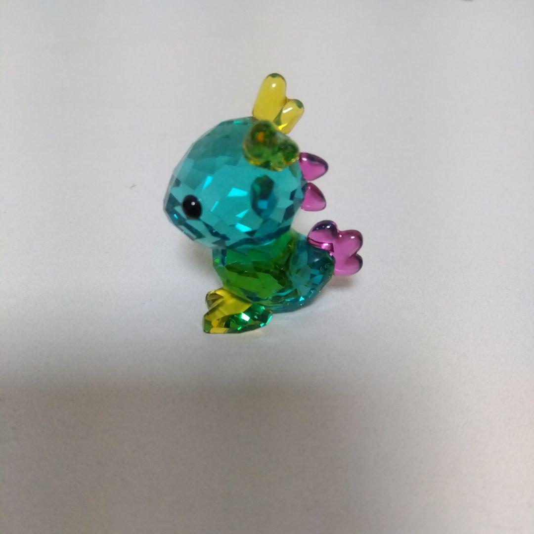 スワロフスキー　竜の置物