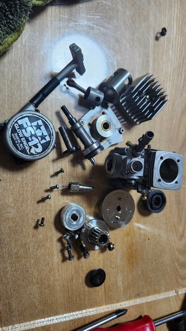 タミヤ TG10 エンジンカー 中古 エンジン分解清掃 始動 メカ調整済み