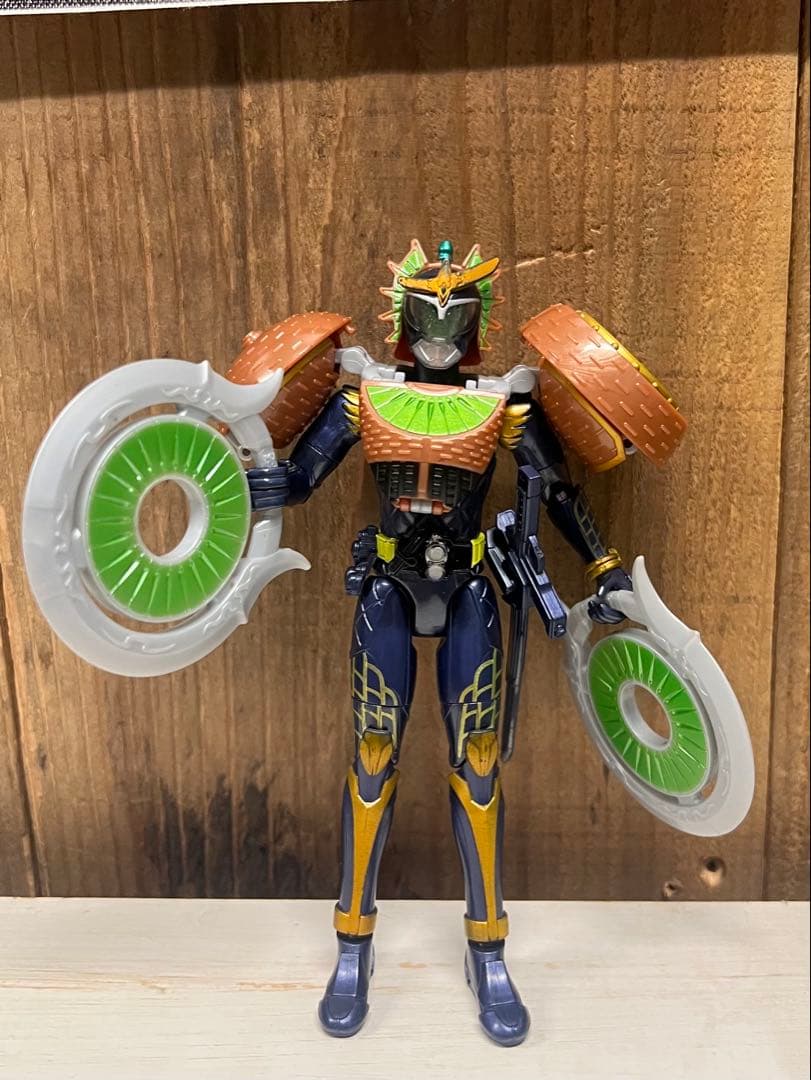 仮面ライダー鎧武　アームズチェンジシリーズ 本体1体　アームズチェンジ５点セット