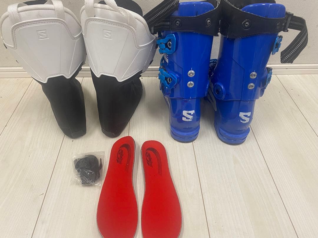 SALOMON ブーツ　130 極美品