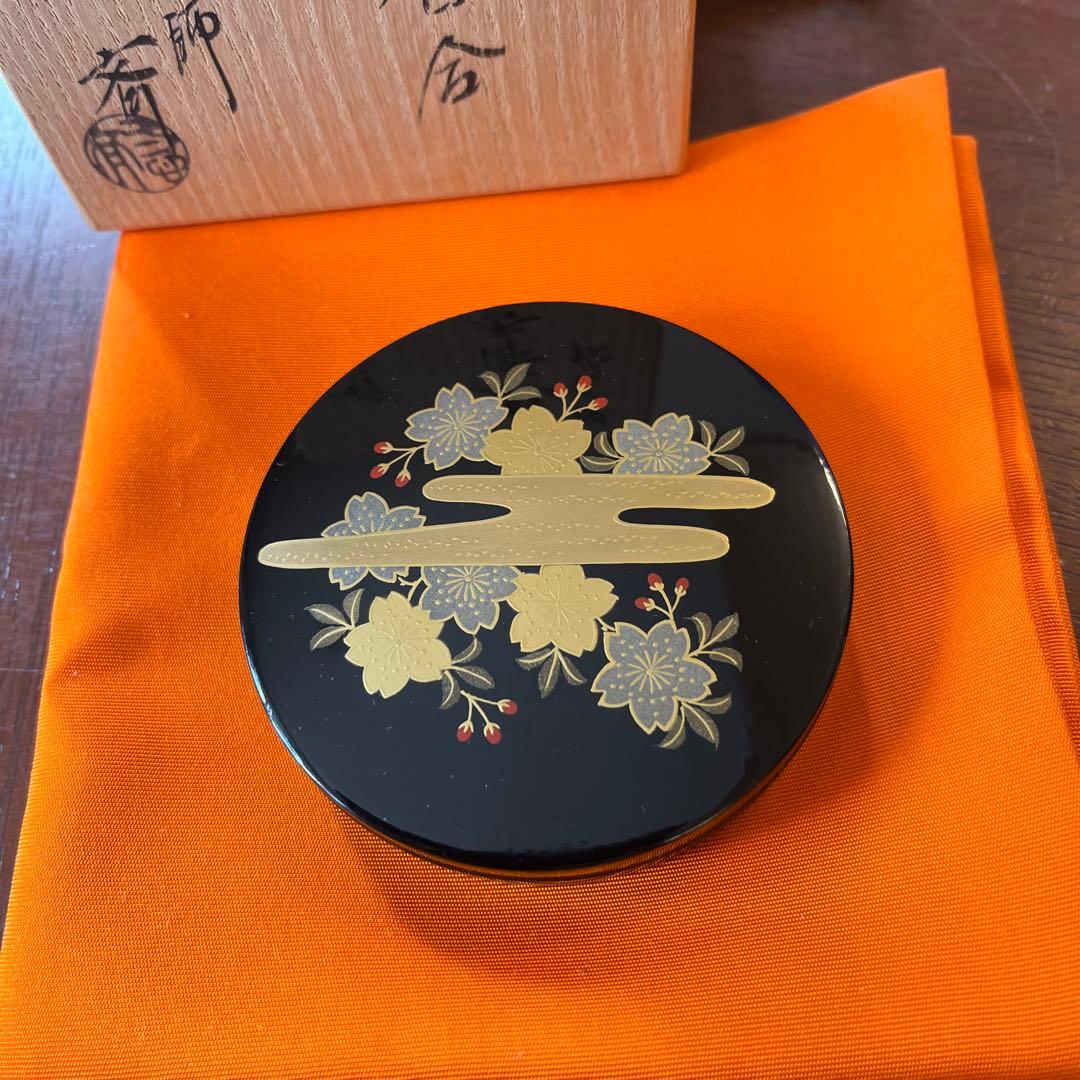 桜蒔絵　乾漆香合　一心斎作