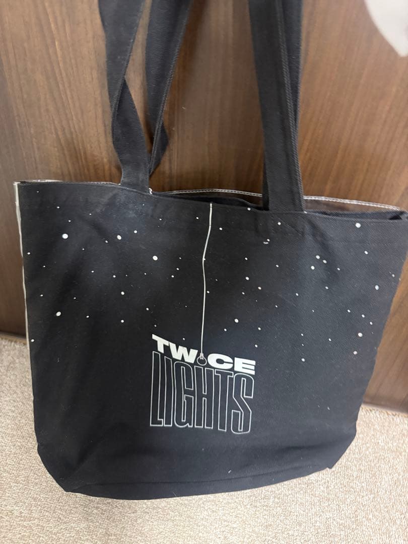 TWICE モモ 痛バッグ