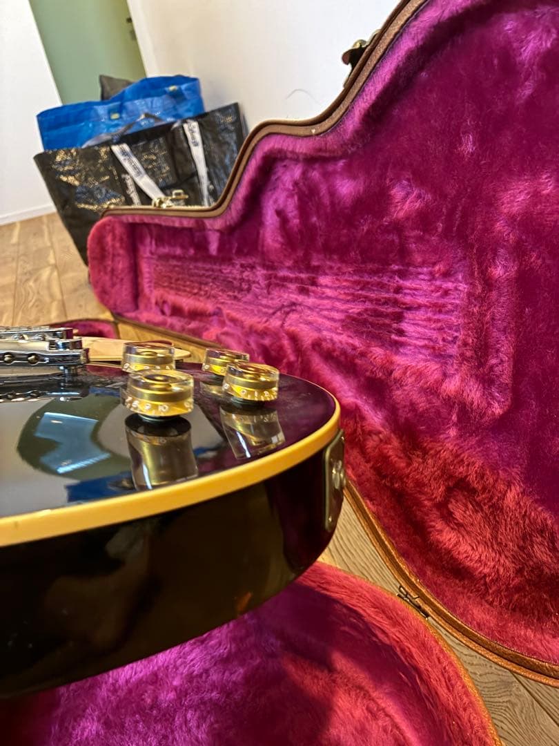 ギター Gibson Les Paul Standard All Ebony 1998