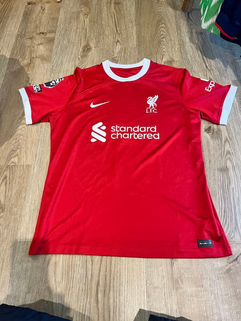 リヴァプールFC 2023-24シーズン ホーム ユニフォーム