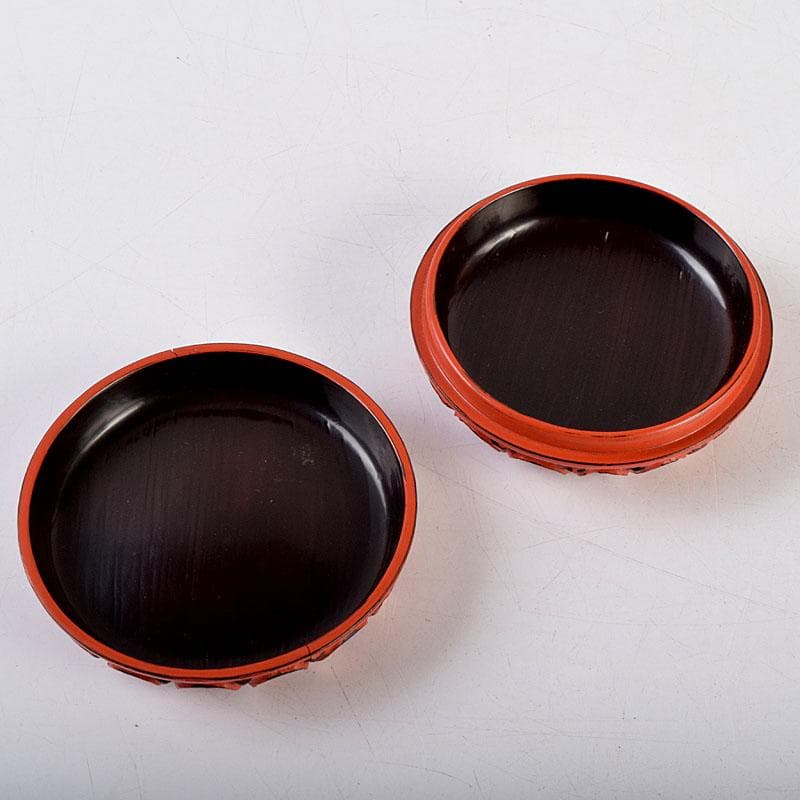 茶道具　鎌倉彫　橘屋友七作　菊形香合　共箱　V　8756