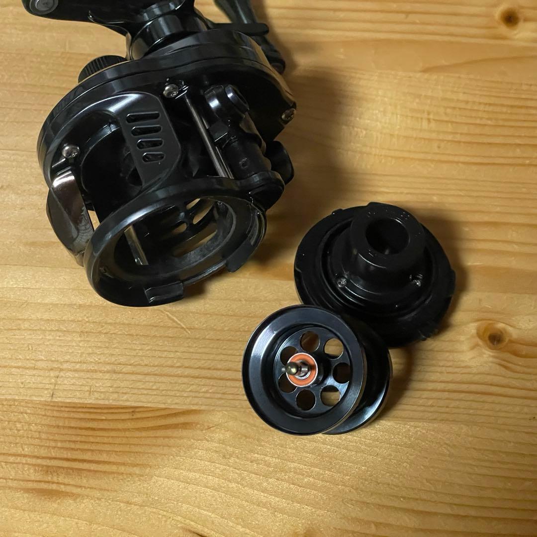 【新品未使用】SEASIR DC ラウンドプロ 丸型　ベイトフィネスリール