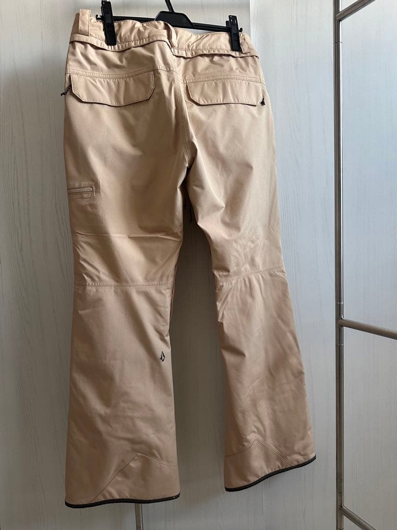 VOLCOM GORE-TEX スノーボードパンツ 22-23モデル