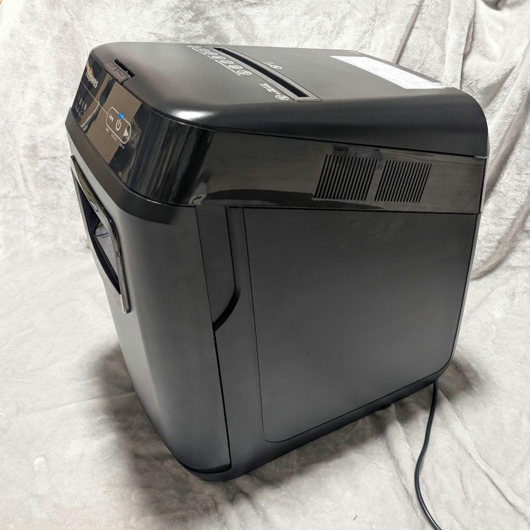 【美品】Fellowes シュレッダー 200C