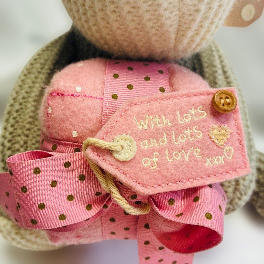 稀少　Booster たくさんの愛を込めたブーブルテディ　ピンクギフト　編み