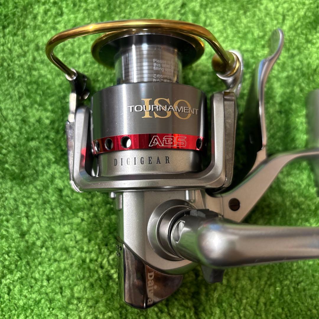 ダイワ ISO Tournament AGS Z3000LB フィッシングリール