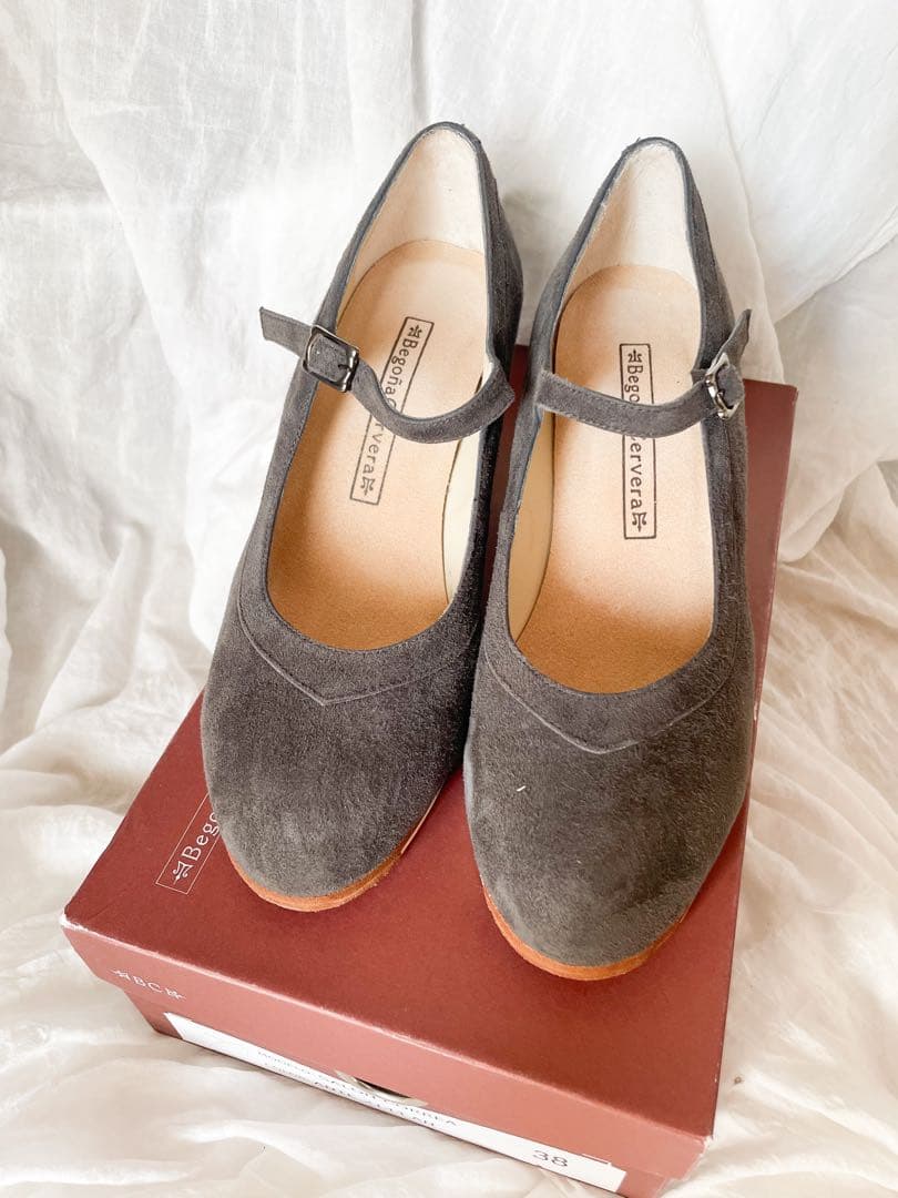 新品　フラメンコシューズ　ベゴーニャセルベラ　スペイン製　38(約24.5)