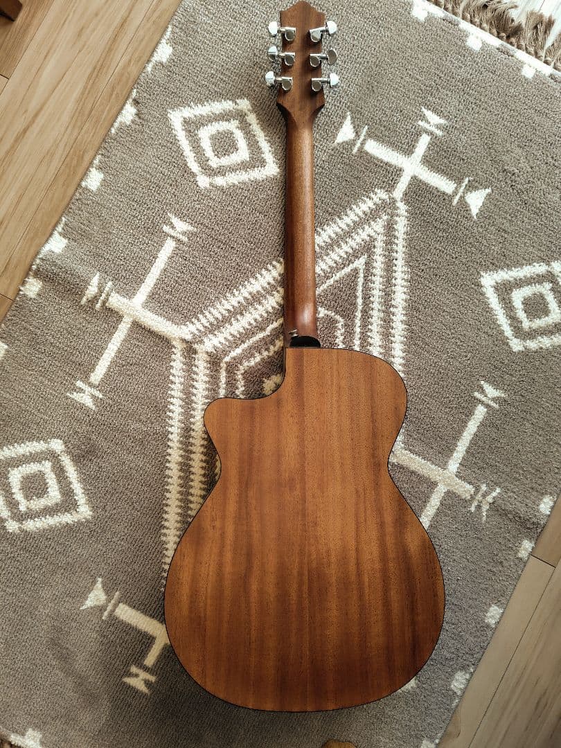 訳あり（ピックアップ不良）　Guildアコースティックギター　AO-3CE