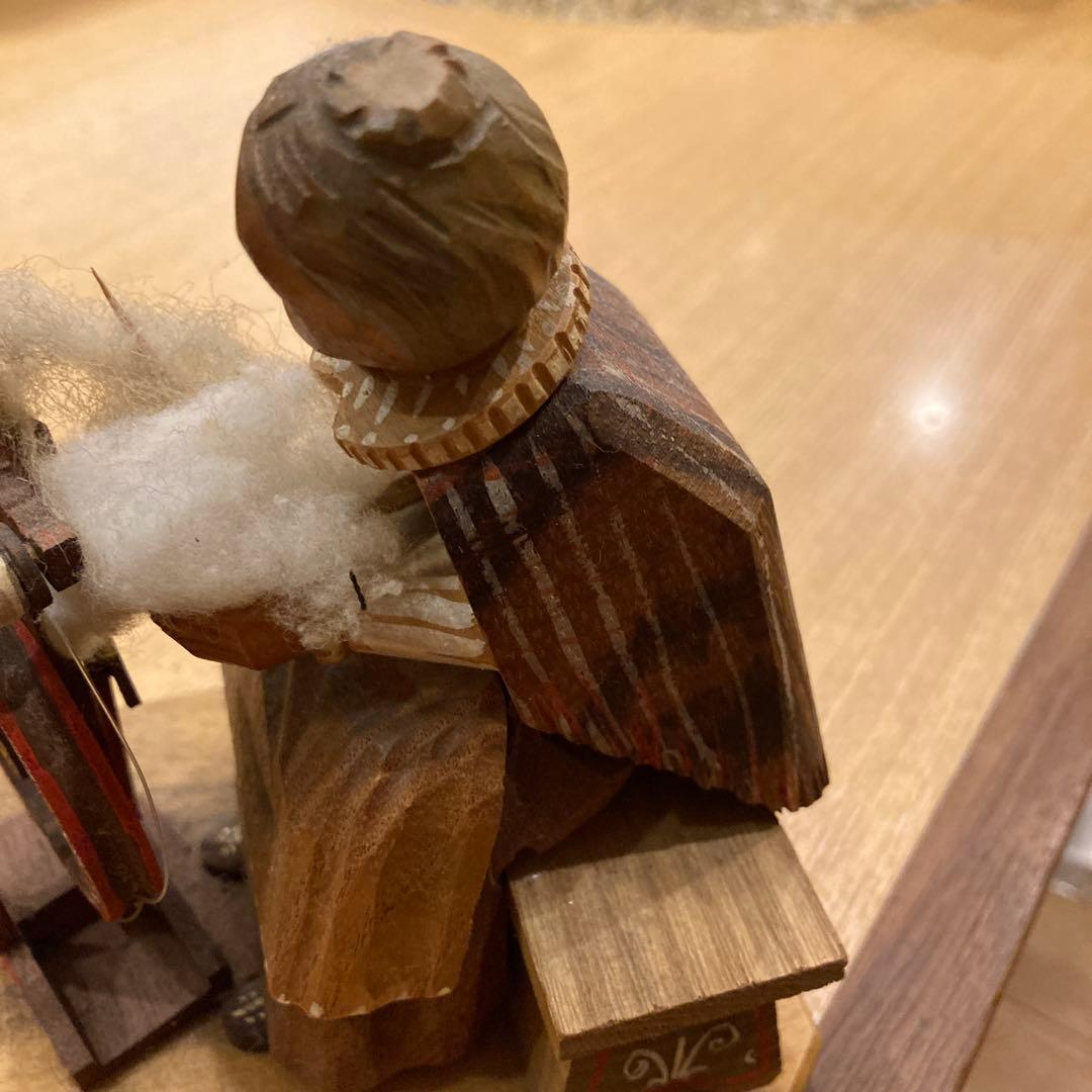 イギリス製木製糸紡ぎ機の女性彫刻アンテイーク1930年代