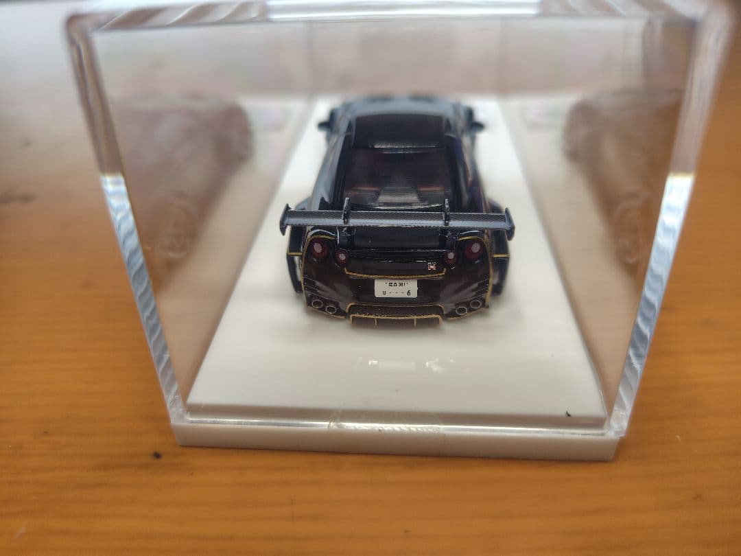 デーモンキング　チェイス 1/64 スカイライン　GT-R35 LBWK