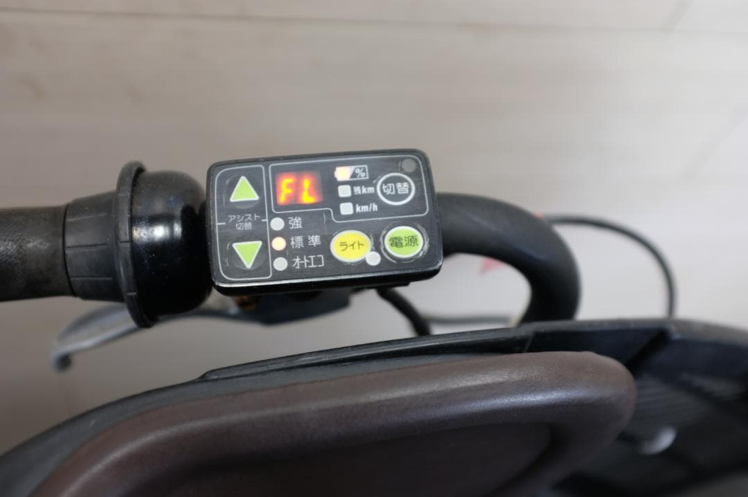 Kiki )ＢＳアンジェリーノ　20インチ　3段　8.7Ah充電器あり