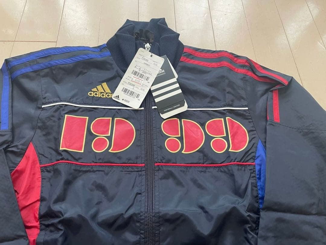 新品未使用　タグ付き　アディダス　FC東京　レアメンズＳサイズ