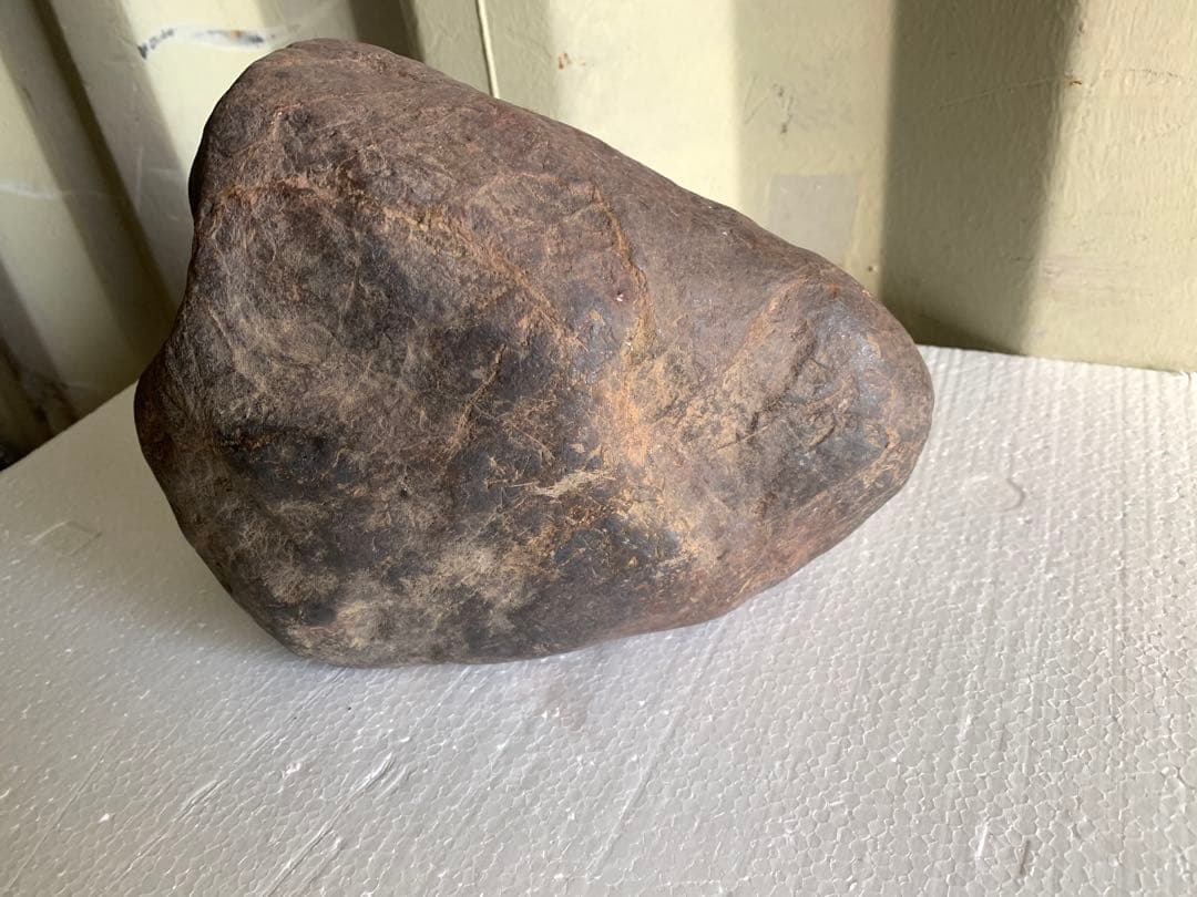 新疆隕石 非常に珍しい 重約14.4kg