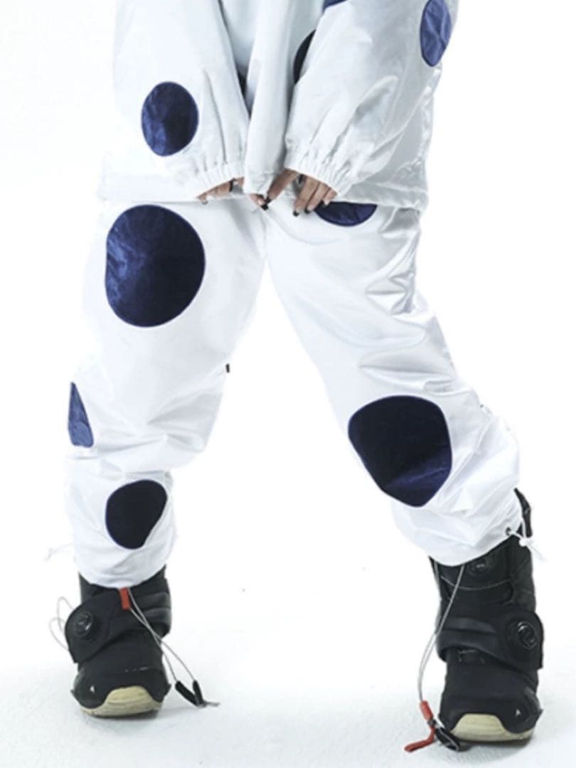 新品未使用 スキーパンツ ホワイト L 男女兼用 日常使用可