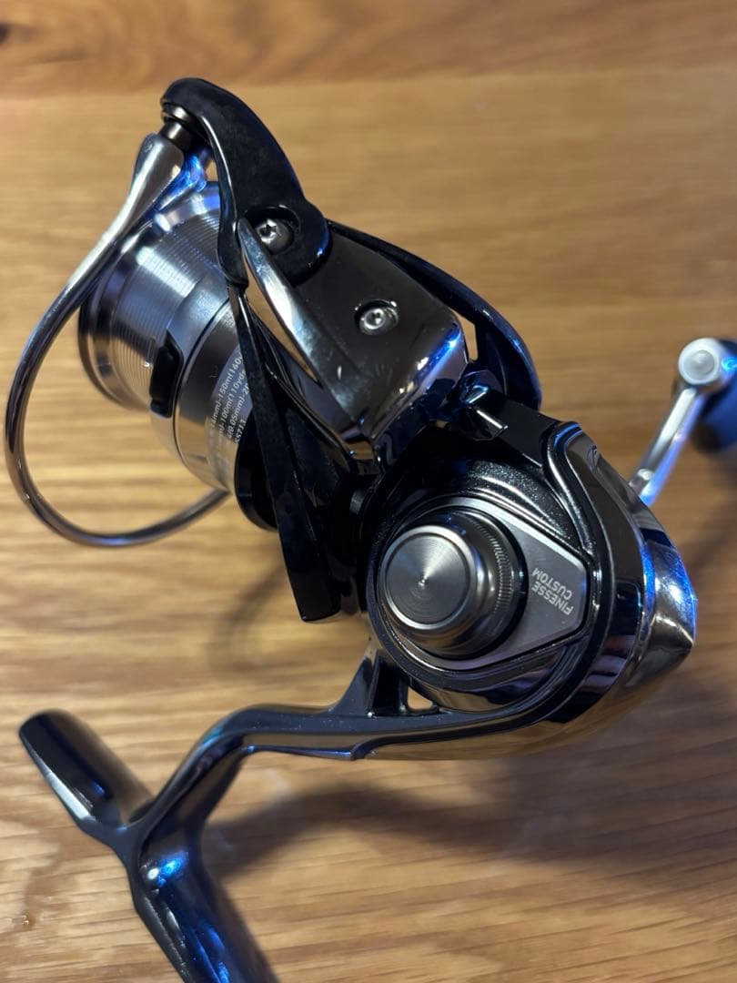 ダイワ 18イグジストFC LT 2000S-H