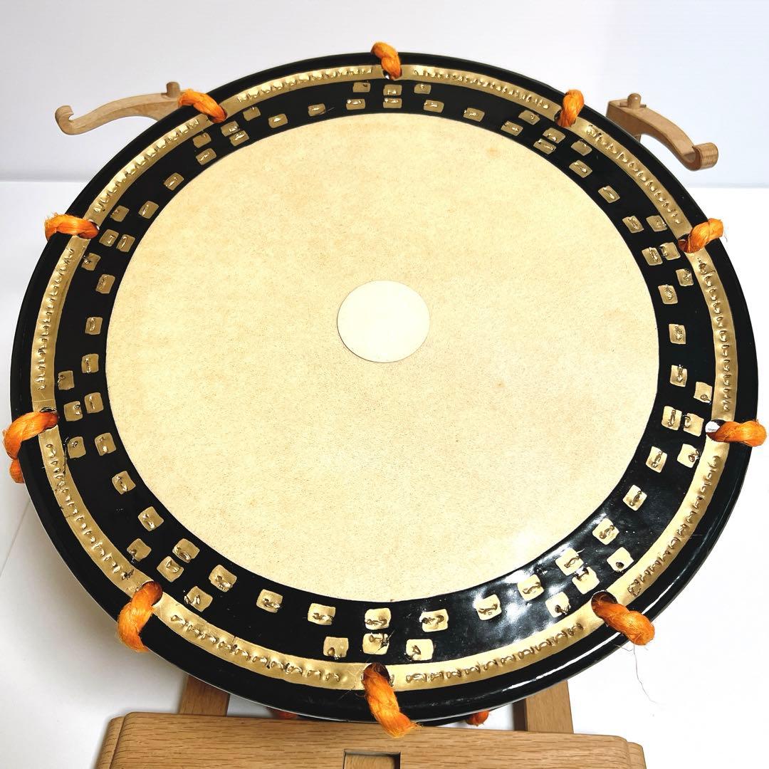 【良品】締め太鼓　和太鼓 35.5cm x 16cm 木製スタンド　金彩　蒔絵