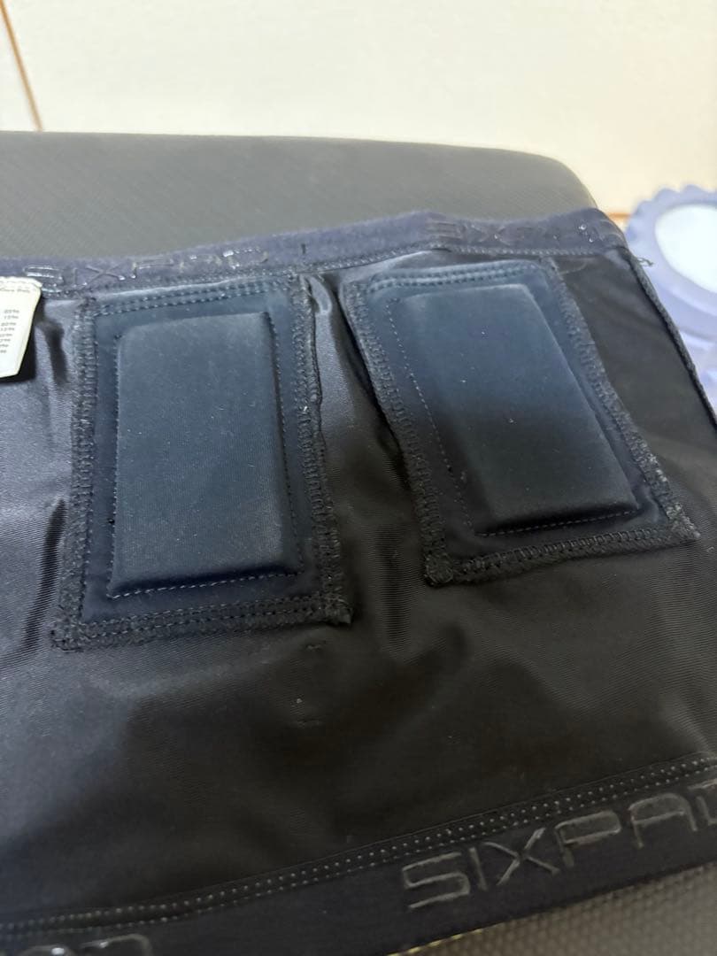 SIXPAD パワースーツ　コアベルト（Sサイズ）　コントローラー付き