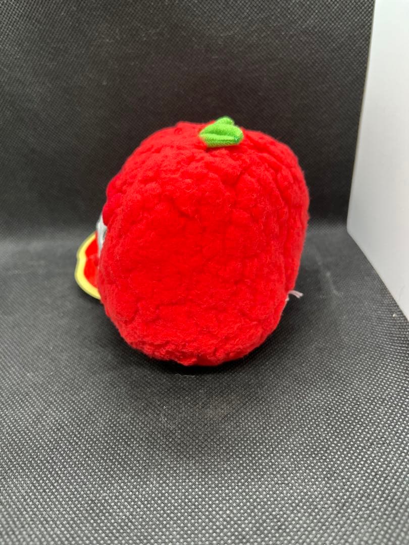 ハローキティ　丸りんごクッション　マスコット　ぬいぐるみ　レトロ