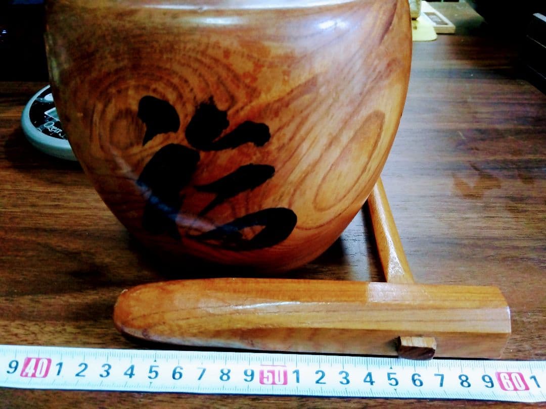 超綺麗＆超豪華.巨大.餅つき水晶玉の置物.直径20センチ位、餅つきセット付きます