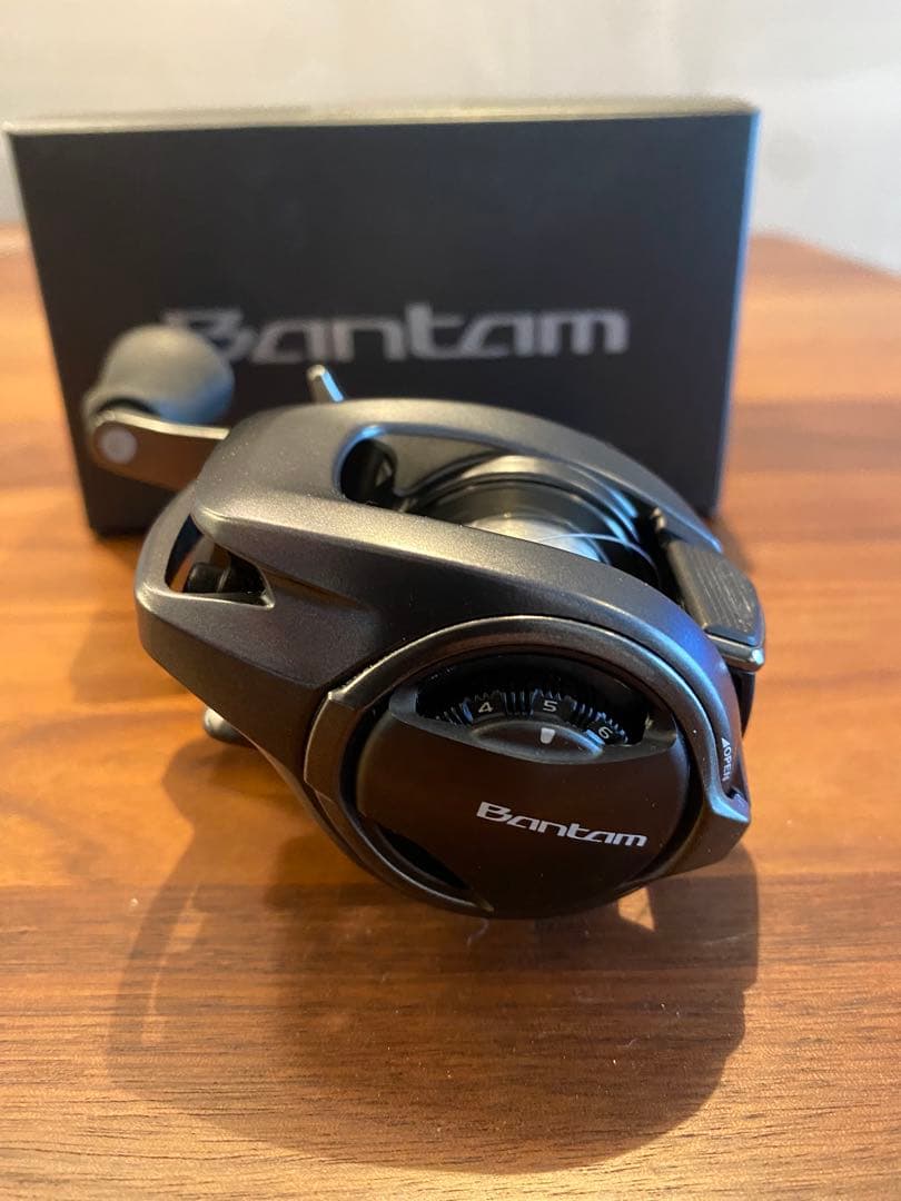 シマノ　バンダム　Shimano Bantam ベイトリール 未使用品