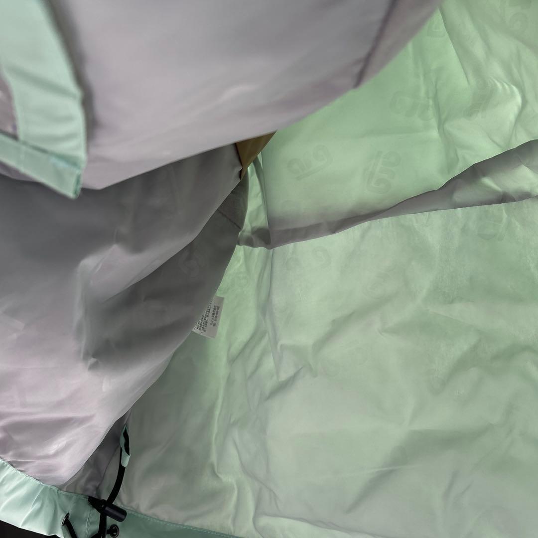 土日限定値下げ！arg 【新品】スノーボードウェア フード付き ベージュ 水色